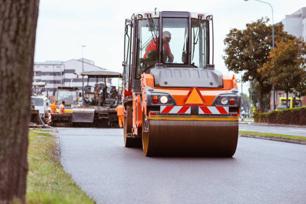 Best Driveway Paving Contractor  in Kirkland, IL